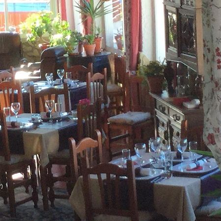 Los Cazadores Bed & Breakfast El Gastor Eksteriør bilde