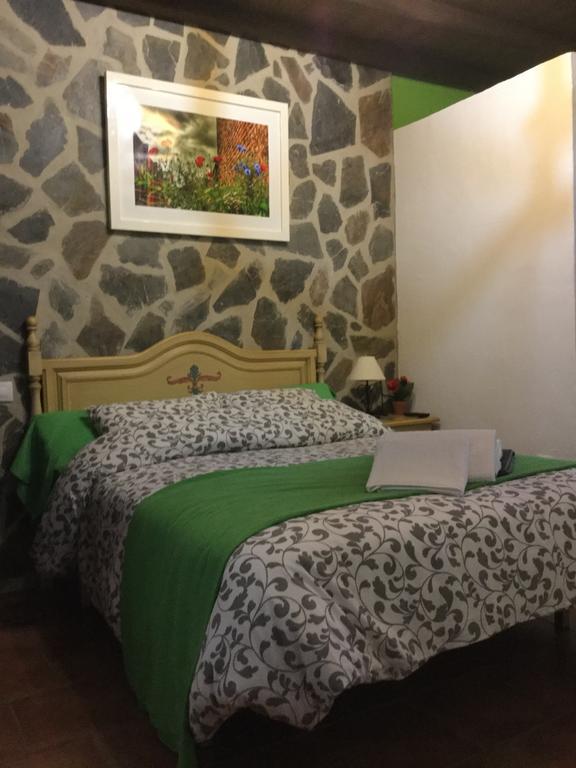 Los Cazadores Bed & Breakfast El Gastor Eksteriør bilde