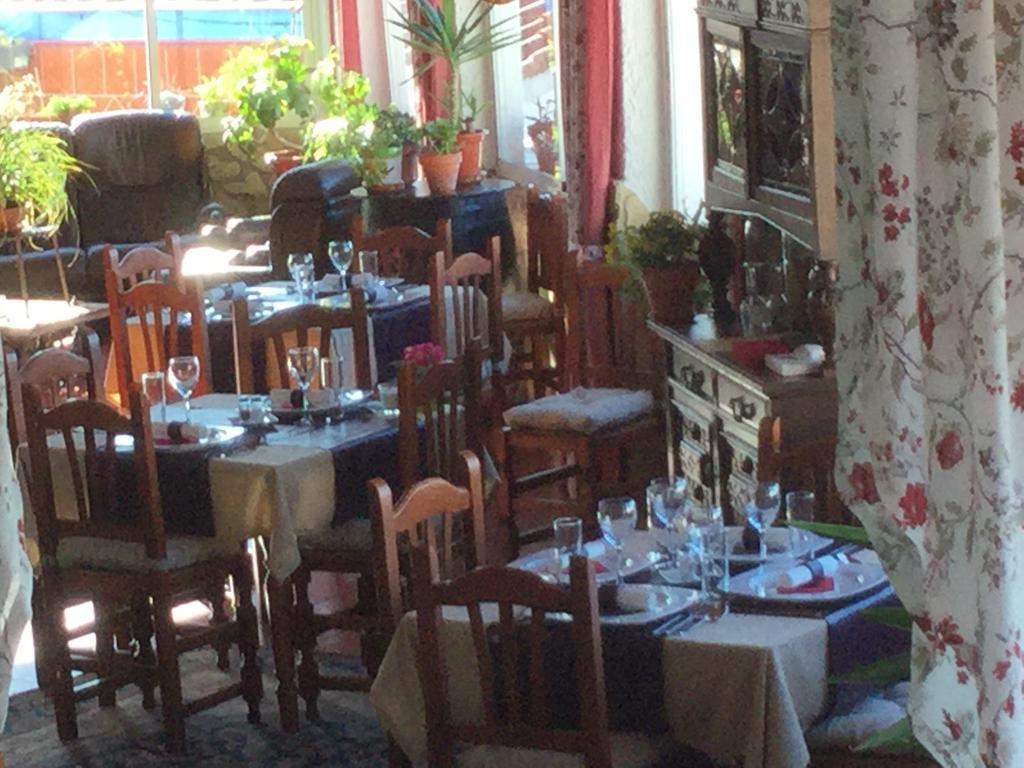 Los Cazadores Bed & Breakfast El Gastor Eksteriør bilde